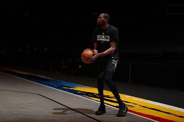 开云平台入口-离奇！KD因防疫规定首次替补 打到一半又被迫退场