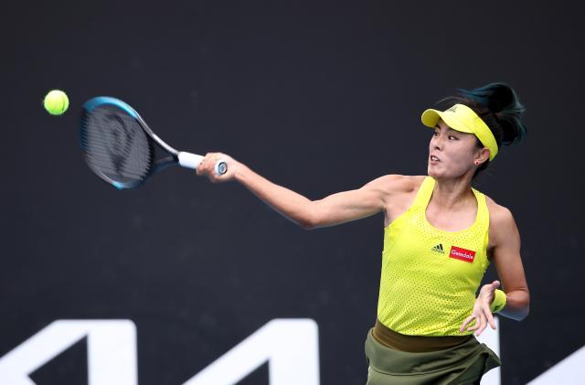 开云APP下载-王蔷遭遇跨年六连败 新教练适得其反or仍在磨合？